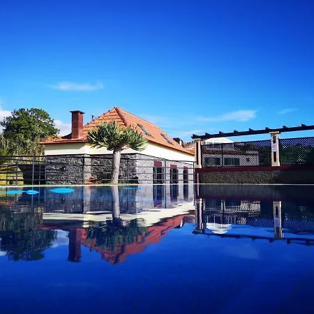 Prazeres Villa *